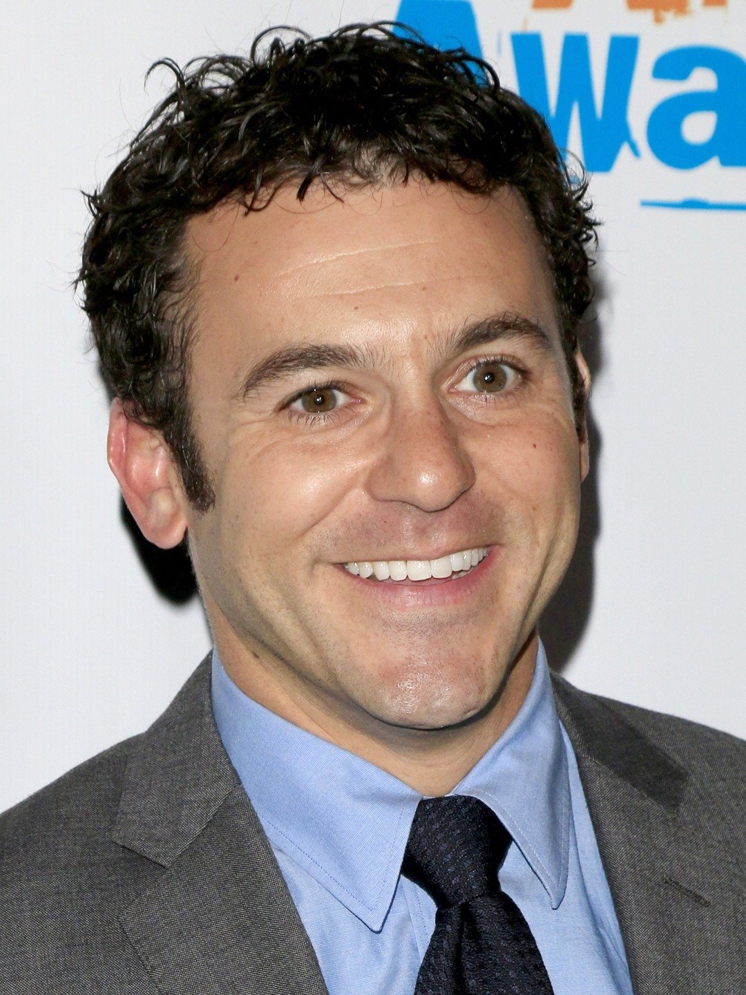 How tall is Fred Savage?